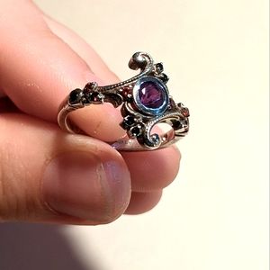 Sz8 925 GUC amethyst garnet onyx filagree ring